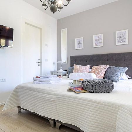 Luxury Three-Bedroom/Terrace Over Old City View Jerusalem Exterior photo