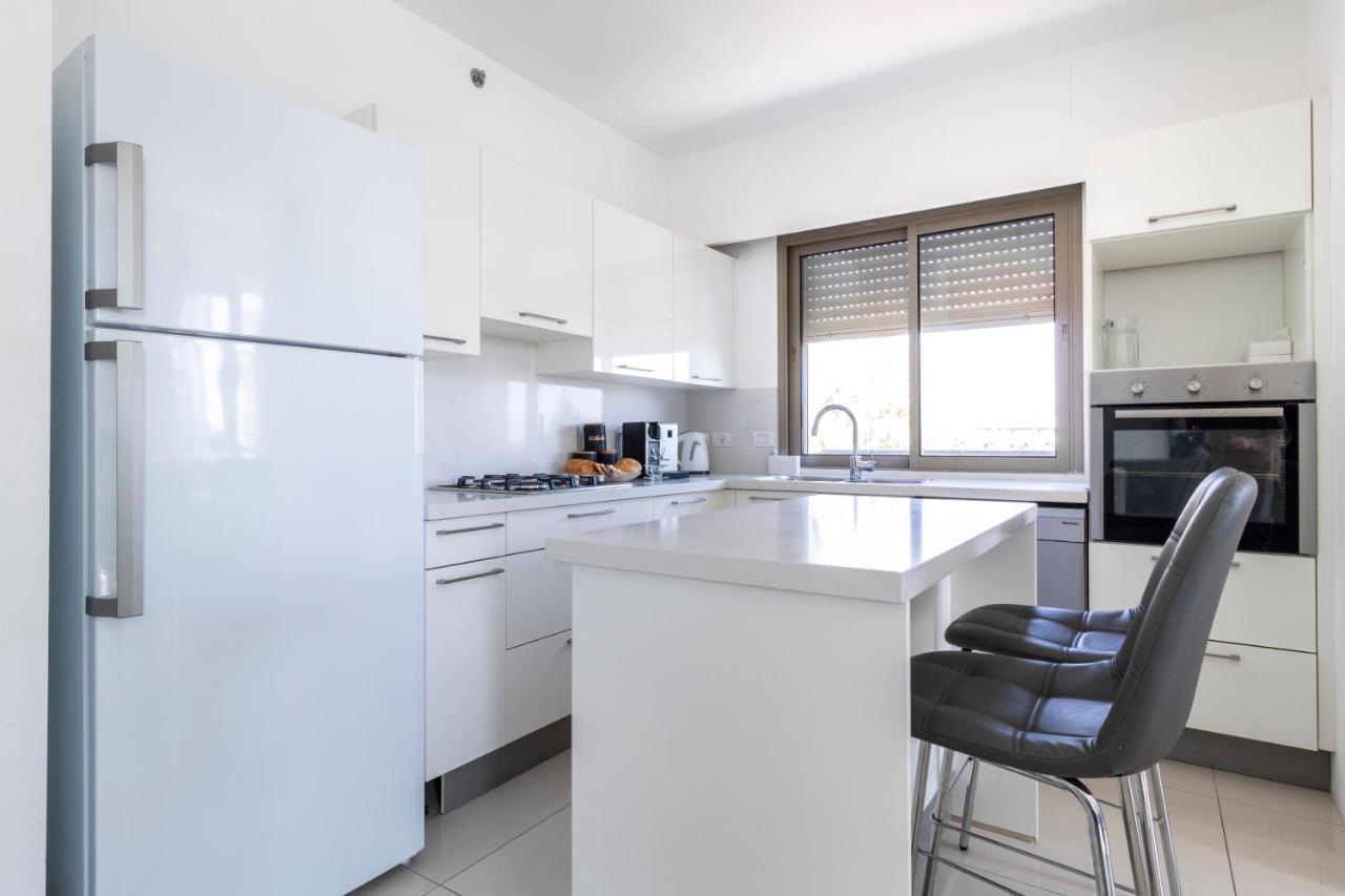 Luxury Three-Bedroom/Terrace Over Old City View Jerusalem Exterior photo