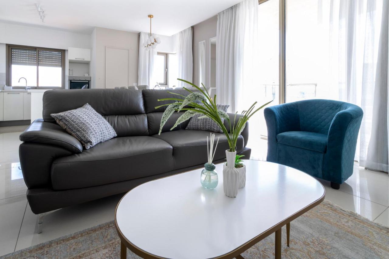 Luxury Three-Bedroom/Terrace Over Old City View Jerusalem Exterior photo